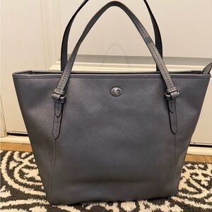 Coach Tote